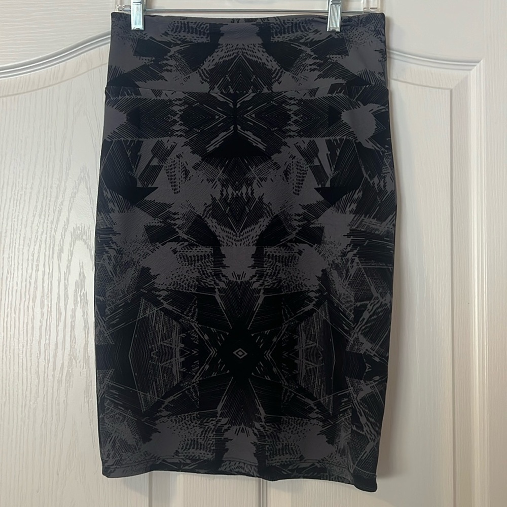 LuLaRoe Cassie Skirt.  Small